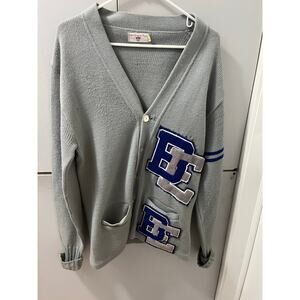 Vintage 60s Shaker Sweater Size M- Letters “B & E- Made in USA.